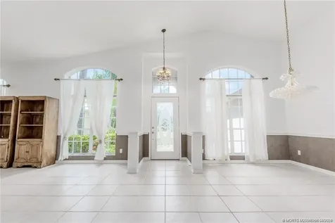 376 Canna Way NW Jensen Beach FL 34957