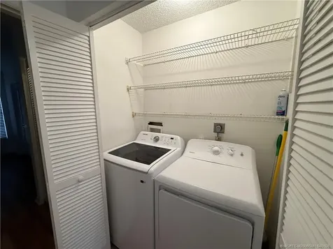 8005 SE Villa Circle Hobe Sound FL 33455