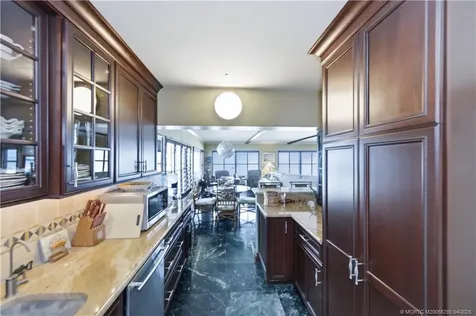 1289 NE Ocean Boulevard Stuart FL 34996