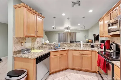 2778 SE Birmingham Drive Stuart FL 34994