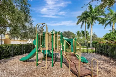 2778 SE Birmingham Drive Stuart FL 34994