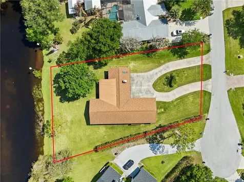903 SW Willow Lane Palm City FL 34990