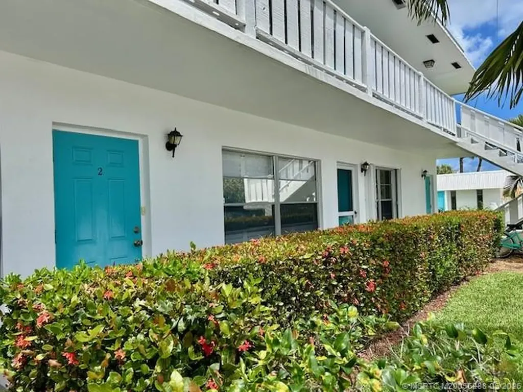 2929 SE Ocean Boulevard Stuart FL 34996