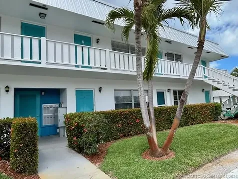 2929 SE Ocean Boulevard Stuart FL 34996