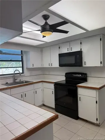 3096 SE Glasgow Drive Stuart FL 34997