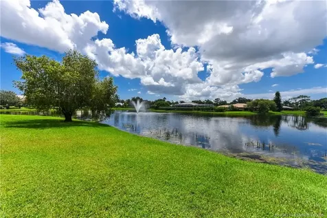 4081 SW Parkgate Boulevard Palm City FL 34990