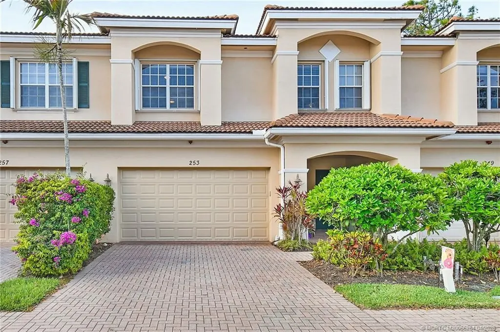 253 SW Otter Run Place Stuart FL 34997