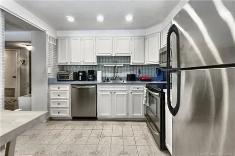 1800 SE Saint Lucie Boulevard Stuart FL 34996