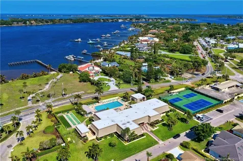 1800 SE Saint Lucie Boulevard Stuart FL 34996