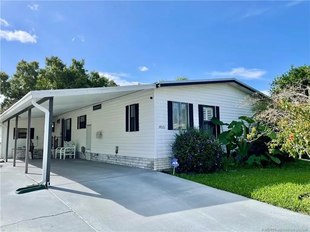 14521 SW Divot Drive Indiantown FL 34956