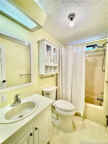14521 SW Divot Drive Indiantown FL 34956