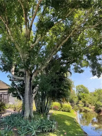14521 SW Divot Drive Indiantown FL 34956