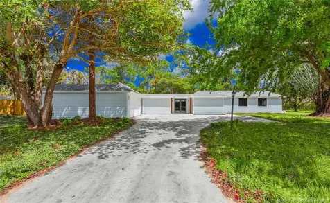 8587 SW 18th Avenue Stuart FL 34997