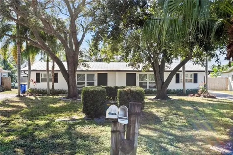 2446/2456 SW Hideaway Lane Stuart FL 34994