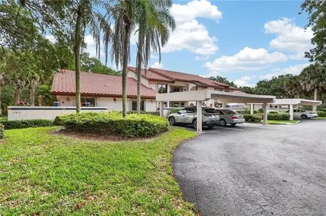 6031 SE Martinique Drive Stuart FL 34997