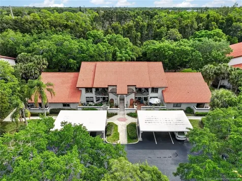 6031 SE Martinique Drive Stuart FL 34997