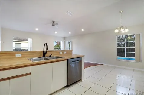 3412 SE East Snow Road Port St Lucie FL 34984