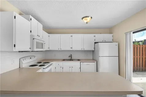 5793 SE Windsong Lane Stuart FL 34997