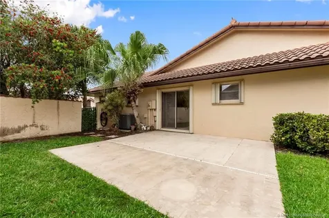 3281 SW Bobalink Way Palm City FL 34990