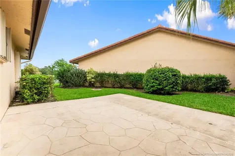 3281 SW Bobalink Way Palm City FL 34990