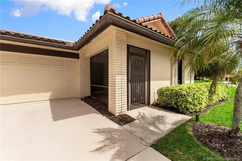 3281 SW Bobalink Way Palm City FL 34990