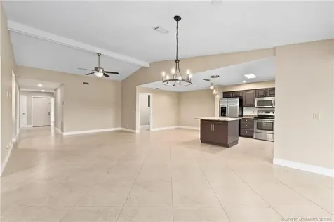 3281 SW Bobalink Way Palm City FL 34990