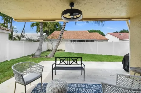 10203 Siena Oaks Circle S Palm Beach Gardens FL 33410