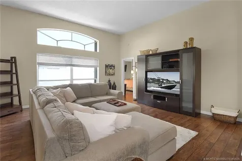 10203 Siena Oaks Circle S Palm Beach Gardens FL 33410