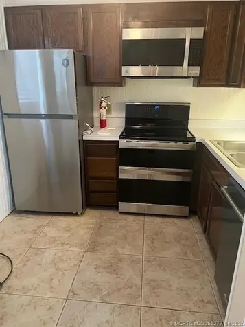 1225 NW 21st Street Stuart FL 34994