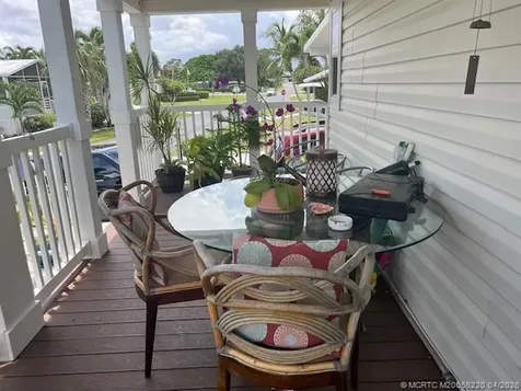4241 Royal Manor Boulevard Boynton Beach FL 33436