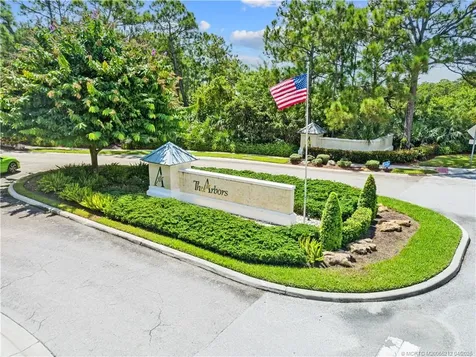 5513 SE Forest Glade Trail Hobe Sound FL 33455