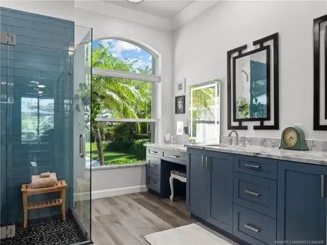 5513 SE Forest Glade Trail Hobe Sound FL 33455