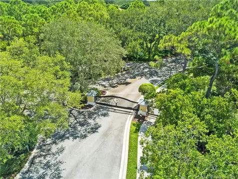 5513 SE Forest Glade Trail Hobe Sound FL 33455