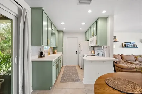 1003 NW 16th Place Stuart FL 34994
