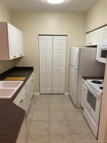 467 SE Kitching Circle Stuart FL 34994