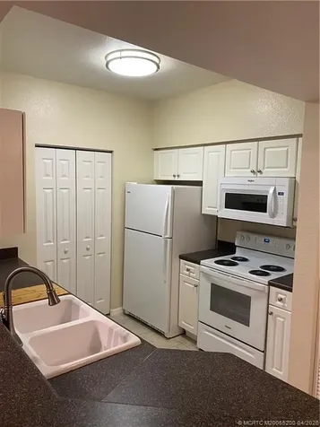 467 SE Kitching Circle Stuart FL 34994