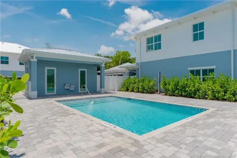 4683 SE Manatee Way Stuart FL 34997