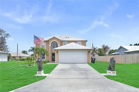 2141 SE Wald Street Port St Lucie FL 34984