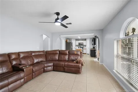 2141 SE Wald Street Port St Lucie FL 34984