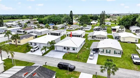 13981 Adelfa Avenue Fort Pierce FL 34951
