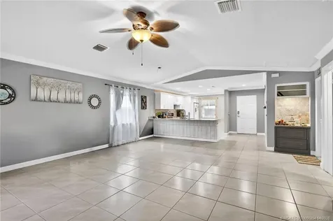 13981 Adelfa Avenue Fort Pierce FL 34951