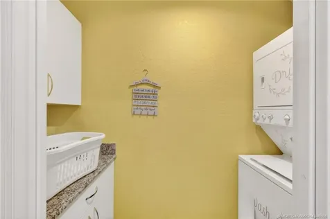 13981 Adelfa Avenue Fort Pierce FL 34951