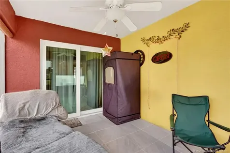13981 Adelfa Avenue Fort Pierce FL 34951
