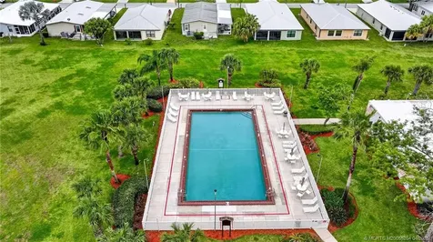 13981 Adelfa Avenue Fort Pierce FL 34951