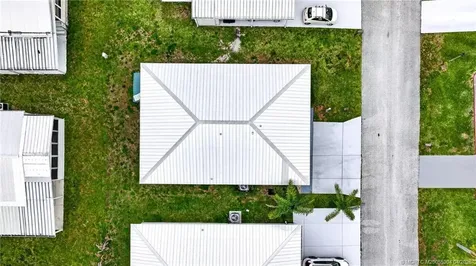 13981 Adelfa Avenue Fort Pierce FL 34951