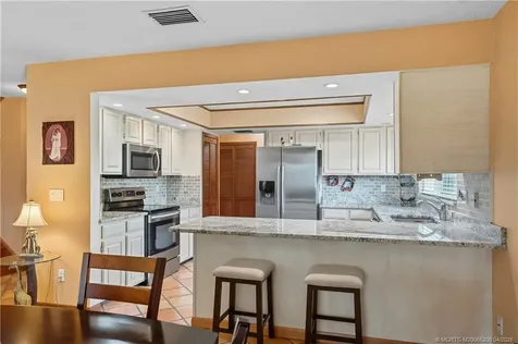 4332 Gator Trace Circle Fort Pierce FL 34982