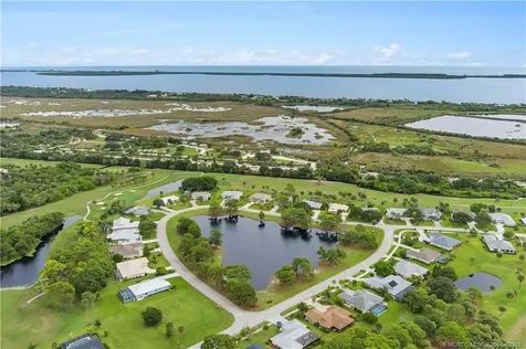 4332 Gator Trace Circle Fort Pierce FL 34982