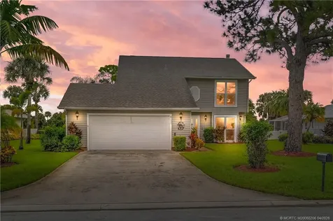 4332 Gator Trace Circle Fort Pierce FL 34982