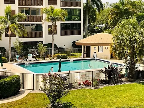 166 SE Saint Lucie Boulevard Stuart FL 34996