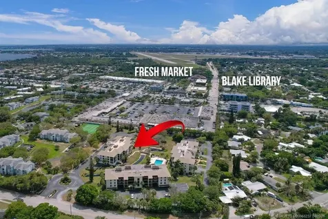 166 SE Saint Lucie Boulevard Stuart FL 34996